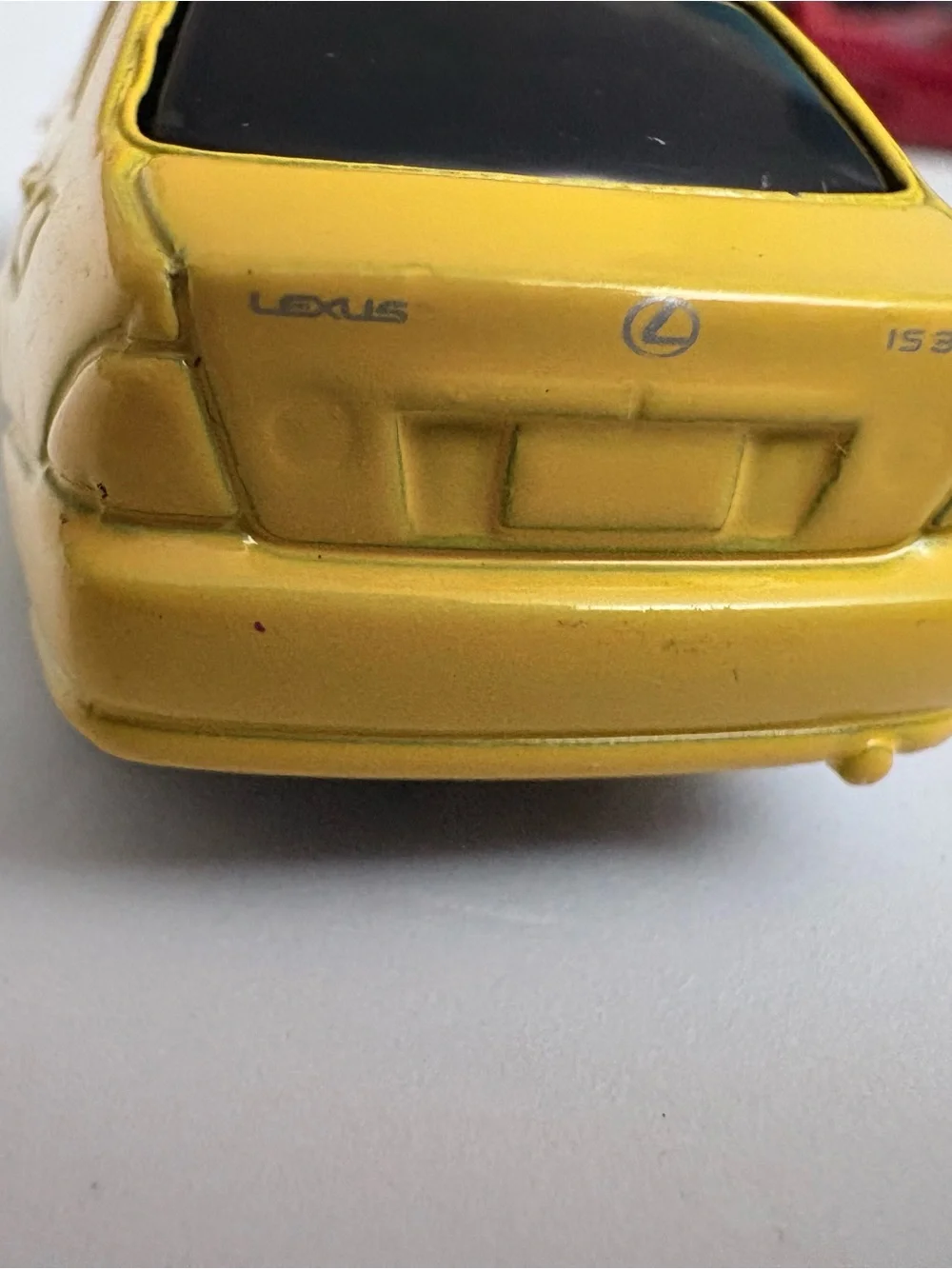 Maisto 1:64 Mercedes-Benz SLK 230 + Lexus IS300 Diecast Car Lot